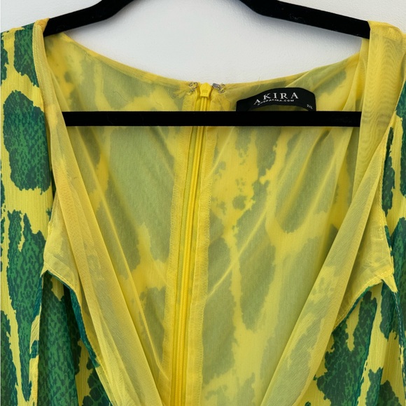 Shop Akira Green Snake Print Kaftan Jumpsuit - Picture 9 of 10